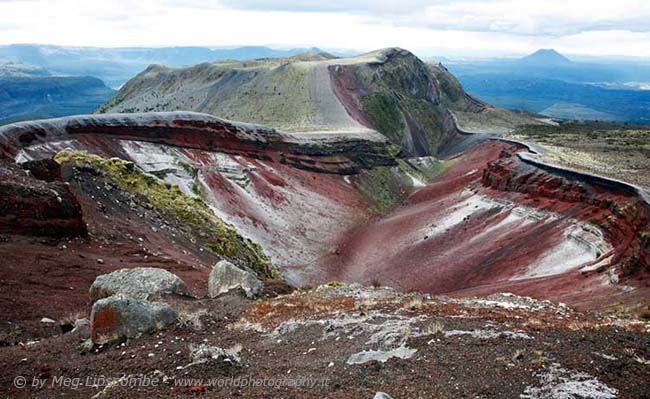 Mount Tarawera crater